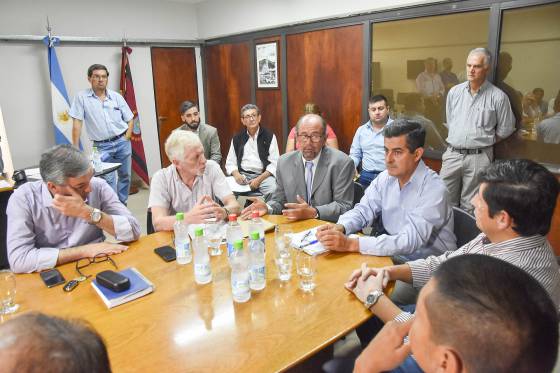 Gobierno provincial y nueve municipios norteños trabajan con un consorcio de obras públicas