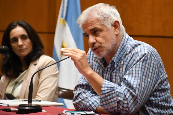 Pablo Outes encabezó la reunión del Consejo Económico y Social