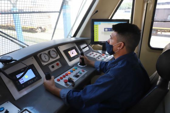 El Gobernador recibió en Cerrillos al tren que partió desde Salta. Allí se unió a los otros 60 pasajeros para emprender viaje a Campo Quijano, donde inauguró las remodelaciones de la estación.