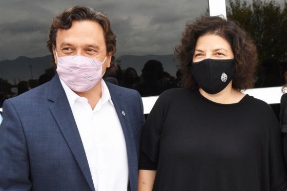 El gobernador Gustavo Sáenz junto a la ministra de Salud de la Nación Carla Vizzotti, inauguró en el hospital San Bernardo el laboratorio de captura híbrida.