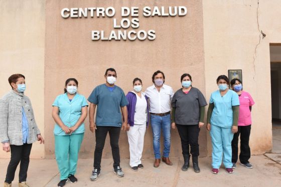 El gobernador Gustavo Sáenz inauguró el nuevo acueducto en Los Blancos que fue ejecutado con fondos provinciales para la provisión de agua segura a los vecinos de la zona