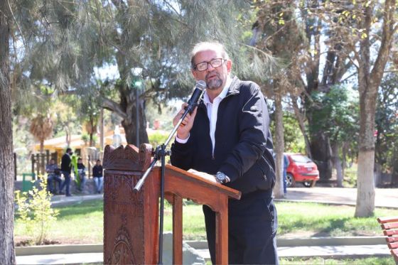 El ministro Sergio Camacho recorrió las obras en las que se invierten recursos provinciales y son coordinadas por la Municipalidad de Campo Santo.