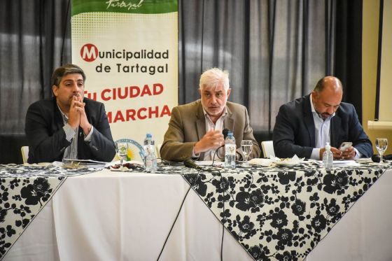 Autoridades de los departamentos San Martín y Orán se reunieron con el coordinador de Enlace, Pablo Outes, y los ministros Dib Ashur y Camacho