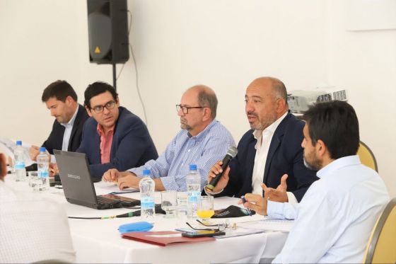 Los ministros Camacho y Dib Ashur se reunieron con jefes comunales, diputados y senadores de los departamentos Rosario de la Frontera, Metán y La Candelaria.