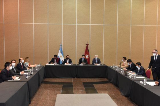 El gobernador Gustavo Sáenz recibió a una delegación de los principales directivos de la empresa china BRUNP Recycling, dedicada al desarrollo integral de la economía del litio y subsidiaria de CATL