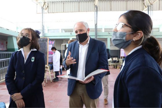 El ministro Cánepa, junto a docentes y más de 300 estudiantes salteños, participó de la apertura de la actividad a través de una Muestra Anual de Trabajos Escolares de Investigación