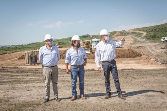 Sáenz verificó la obra que se está realizando en la zona que unirá la ruta provincial 28 con la avenida Bolivia. “Esta es una obra muy grande, muy importante y muy esperada por los salteños”