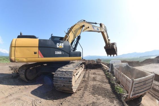 Sáenz verificó la obra que se está realizando en la zona que unirá la ruta provincial 28 con la avenida Bolivia. “Esta es una obra muy grande, muy importante y muy esperada por los salteños”