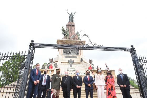 El pueblo de Salta rindió homenaje a los héroes de la Batalla de Salta liderada por Belgrano.