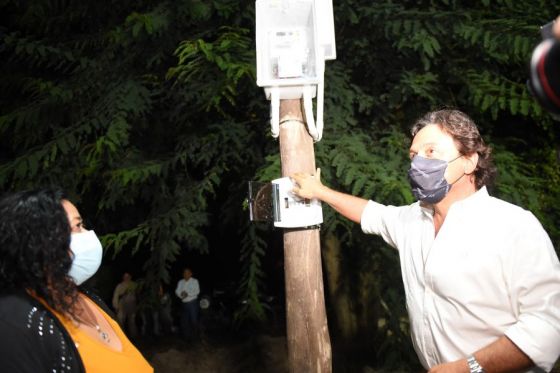 El gobernador Gustavo Sáenz inauguró la obra de nueva iluminación en la ruta provincial 11, tramo Campo Santo – Betania.