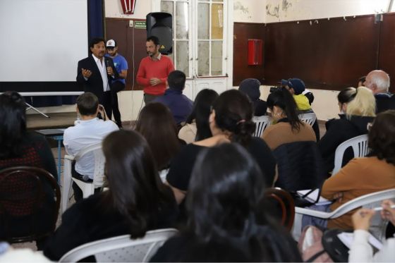 El gobernador Gustavo Sáenz acompañó al senador Emiliano Durand en el encuentro de pequeños emprendedores barriales de Salta