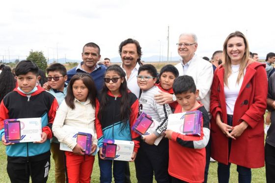 Los chicos, que están en Salta en viaje de estudios, pertenecen a la comunidad originaria atacama de la puna salteña