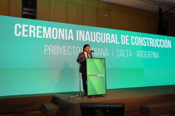 El Gobernador junto a las autoridades de Ganfeng Lithium inauguró el inicio de la construcción del proyecto en el Salar de Llullailaco