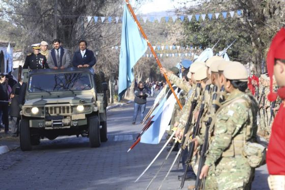 En el día de la Patria, con esperanza y fe, y así como lucharon nuestros héroes para que seamos libres e independientes, hoy desde el Norte tenemos que pelear juntos con la consigna de la igualdad”