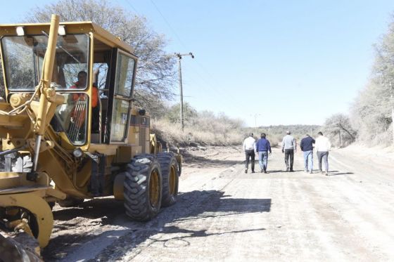 El Gobernador estuvo en La Candelaria donde se realiza la obra que se extenderá por 12,62 kilómetros, desde el ingreso a la localidad al empalme con la nacional 9