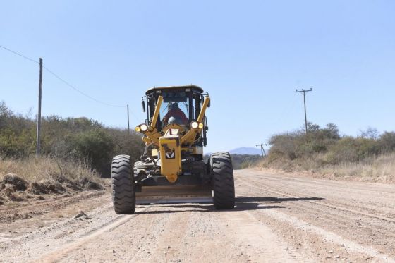 El Gobernador estuvo en La Candelaria donde se realiza la obra que se extenderá por 12,62 kilómetros, desde el ingreso a la localidad al empalme con la nacional 9