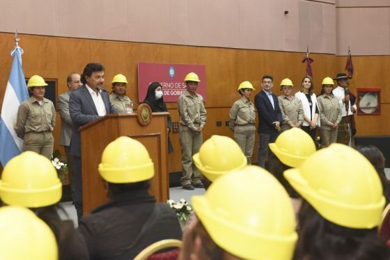 ”La inclusión laboral significa autonomía económica y la mejor forma de hacerlo es con perspectiva de género”, aseguró el Gobernador durante el acto de apertura.