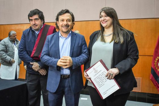 El gobernador Gustavo Sáenz tomó juramento a la nueva secretaria de Minería y Energía de la Provincia, Romina Sassarini