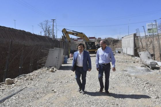 El gobernador Gustavo Sáenz junto al ministro de Infraestructura Sergio Camacho recorrió las obras en ejecución de la Circunvalación Noroeste