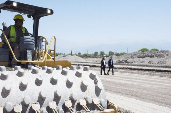 El gobernador Gustavo Sáenz junto al ministro de Obras Públicas de la Nación Gabriel Katopodis verificó tres importantes obras que están en ejecución en Salta.