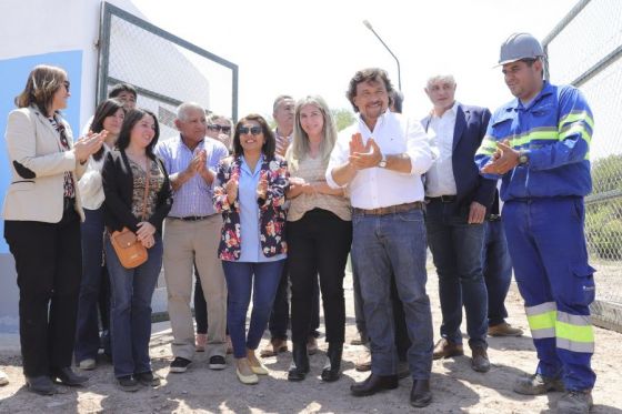 En el municipio, el gobernador Sáenz habilitó oficialmente la red de agua del barrio Gauchito Gil y del loteo Jerrall. Ambas obras abastecerán a más de 1600 familias de la localidad