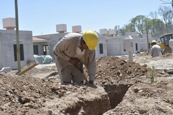 Se trata de la reactivación de 157 viviendas que finalizarán en 2 meses, la optimización de la planta potabilizadora del río Conchas que beneficiará a 30 mil habitantes y comenzará a funcionar la próxima semana