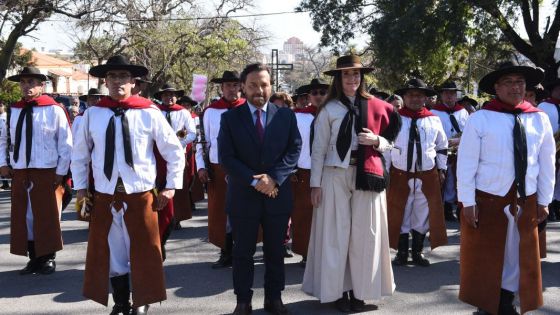 El gobernador Gustavo Sáenz y la vicepresidenta de la Nación Victoria Villarruel, encabezaron hoy los actos centrales en conmemoración del 203 aniversario de la muerte del general Martín Miguel de Güemes.