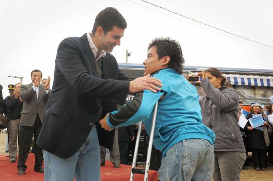 Entrega de viviendas en Orán