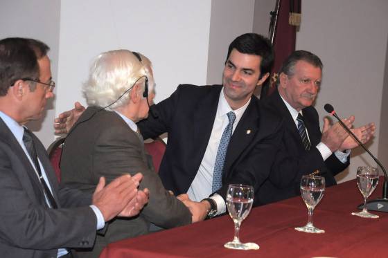 Presentación de libro de Carlos González