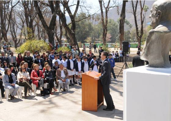 Urtubey reconoció el trabajo docente, destacó avances en el área y fijó nuevas pautas educativas.