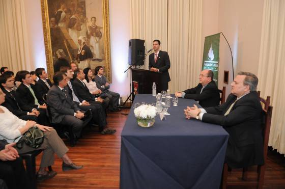 El gobernador Juan Manuel Urtubey participó en el acto de apertura de la “III Jornada Salteña de Constructores del Bien Común: Ciudadanos Católicos en la Vida Pública”.