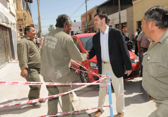 Obras de infraestructura educativa inauguró el gobernador Urtubey en las escuelas Francisco de Gurruchaga y 4.808 de Rosario de Lerma.