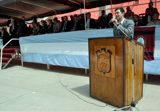 El gobernador Urtubey encabezó el acto central por el centenario de Embarcación.