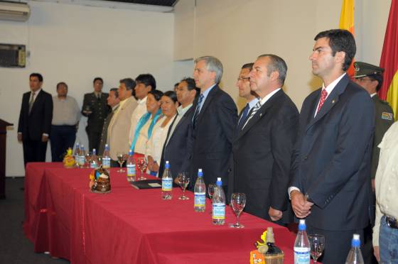 El mandatario salteño fue especialmente invitado a participar por las autoridades de Bolivia.