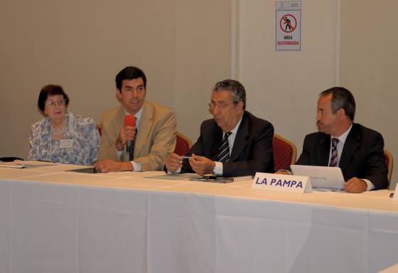 El gobernador Juan Manuel Urtubey participó de la apertura de la II Asamblea Nacional del Consejo Federal de Drogas (COFEDRO 2011).