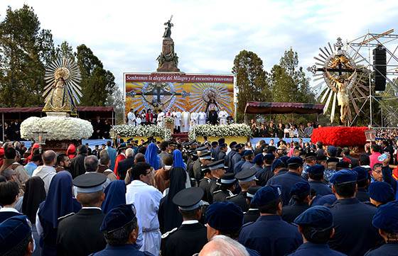 El pueblo de Salta renovó el Pacto de Fidelidad al Señor y la Virgen del Milagro