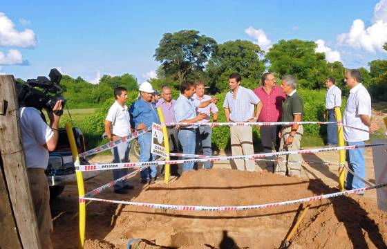 La obra de ampliación de red de gas natural en distintos barrios de Tartagal beneficiará más de 800 familias