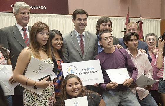 Más de cincuenta jóvenes salteños cumplen su sueño emprendedor