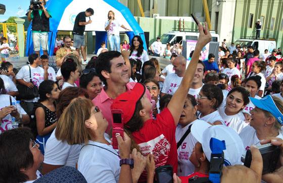 Urtubey acompañó a las más de 1500 personas que participaron de la Maratón por el Día Internacional de la Mujer