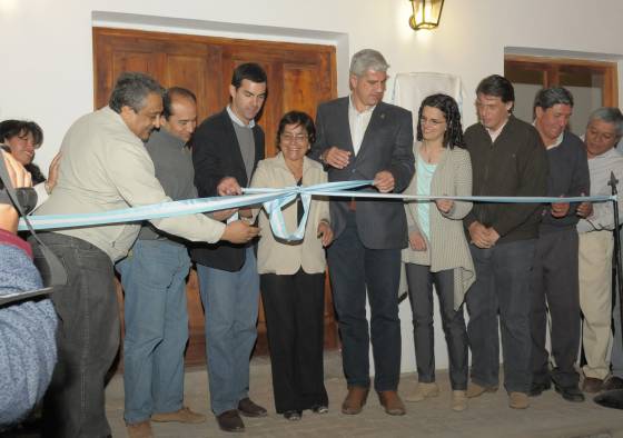 En Cachi Urtubey recorrió obras e inauguró  el mercado artesanal