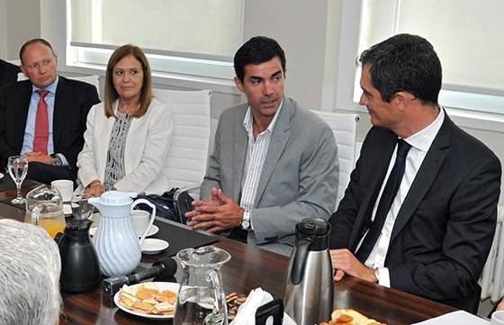 Urtubey expuso sobre el presente y futuro del país en un Desayuno de Líderes