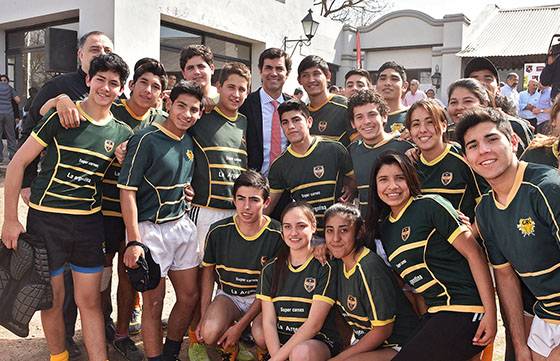 La Provincia fomentará la enseñanza de rugby en las escuelas