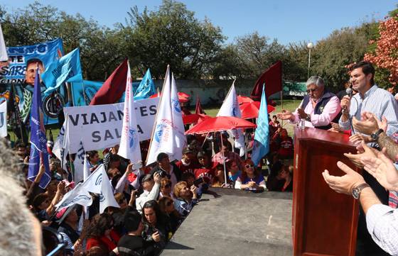 “En la dignidad del trabajo está el futuro de la Provincia”