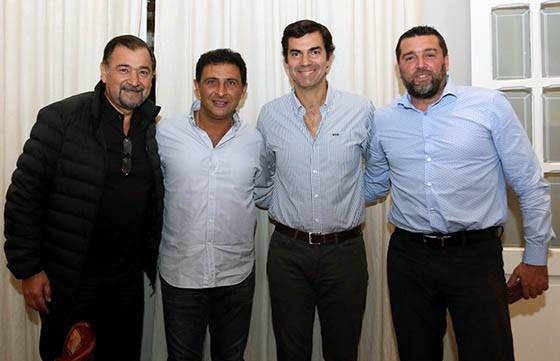 Ex jugadores de River Plate fueron recibidos por el Gobernador