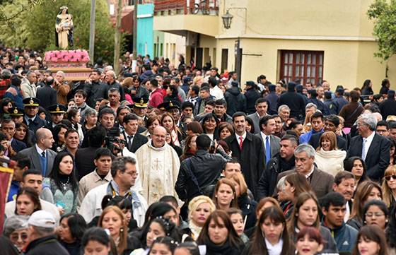 El gobernador Urtubey acompañó a los güemenses en su fiesta patronal