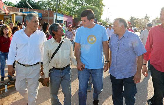 Urtubey inauguró obras del Plan del Bicentenario en General Pizarro