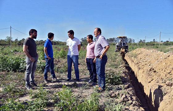 Urtubey visitó las obras que se realizan en barrio Taranto de Orán