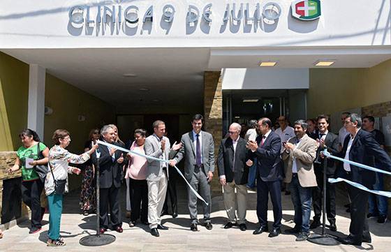 Urtubey participó en la inauguración de nuevas áreas de la Clínica 9 de Julio en Metán