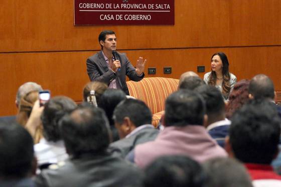 “En una democracia cada vez más participativa, debemos sostener con eficiencia la relación con el ciudadano”