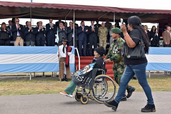 A 36 años de Malvinas, el pueblo de Salta recuerda y homenajea a sus héroes